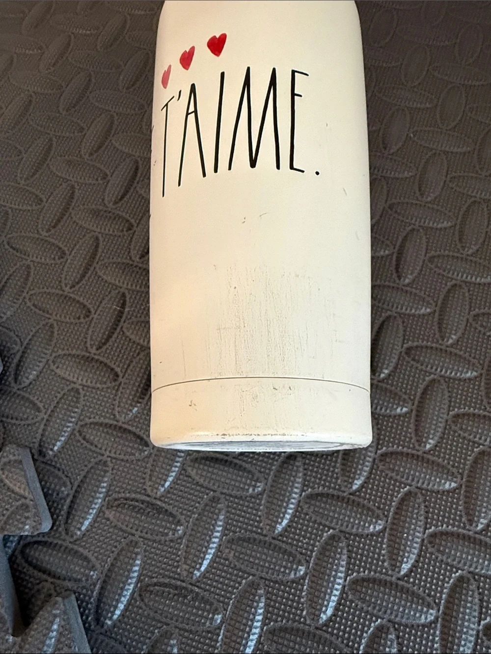Rae Dunn White 'Je T'aime' Travel Tumbler with Red Hearts